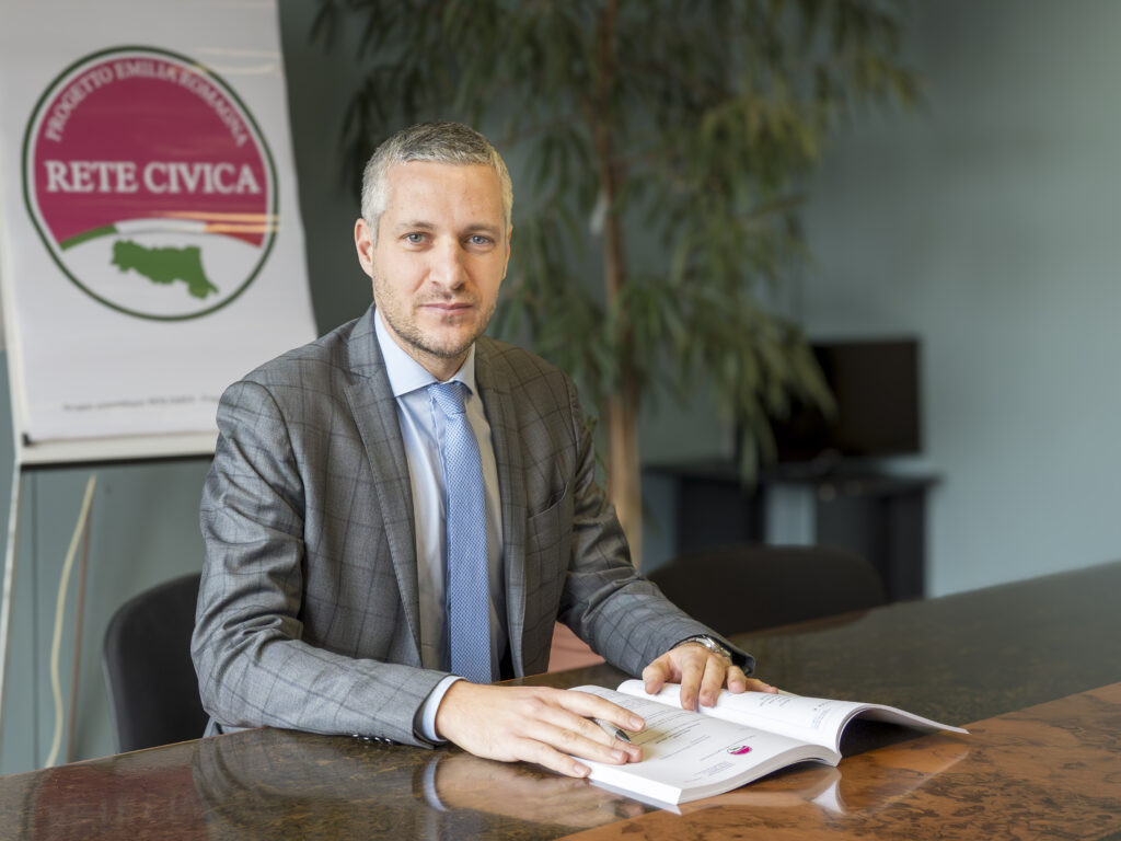 I vertici delle aziende sanitarie interessate avevano preventivamente denunciato l’accaduto, a garanzia in primis della salute dei pazienti? L’eventuale allarme lanciato dalle aziende del territorio è stato raccolto e debitamente segnalato alla procura dall’assessorato regionale alla sanità?